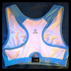 6/$45 🙌🏻 The North Face Sport Bra